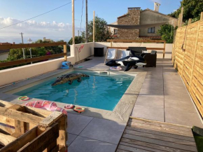 F2 REZ DE VILLA ENTRE MER ET MONTAGNE
